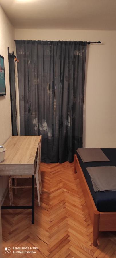 Appartement Mala Tonina à Tučepi Extérieur photo