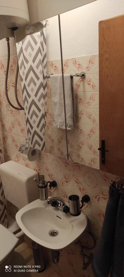 Appartement Mala Tonina à Tučepi Extérieur photo