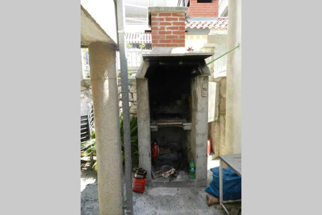 Appartement Mala Tonina à Tučepi Extérieur photo